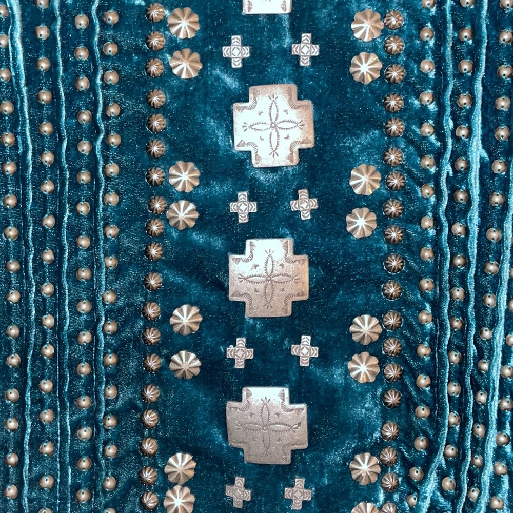 🤠 {RARE} Double D Ranch Velvet Dress - Picture 4 of 9